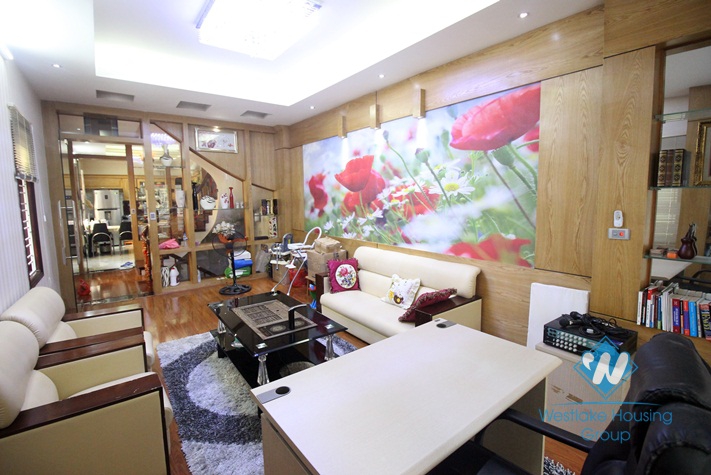 6 floor house for rent in Trung Kinh, Ha Noi